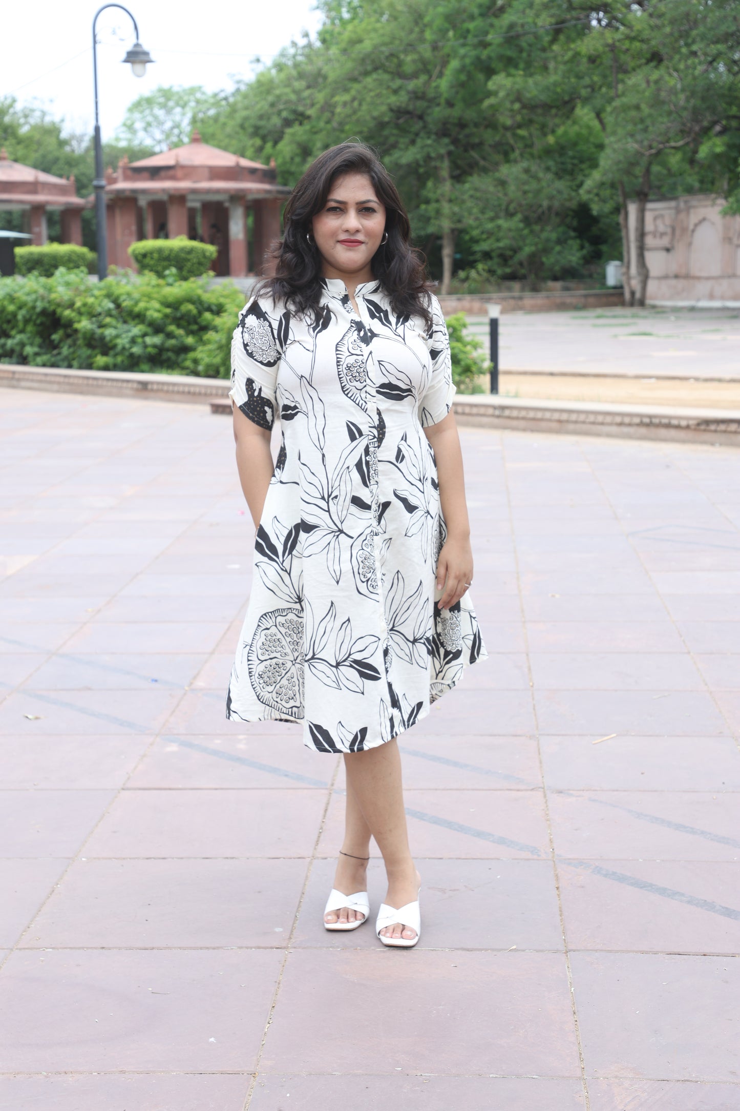 Noir & Blanc Elegance